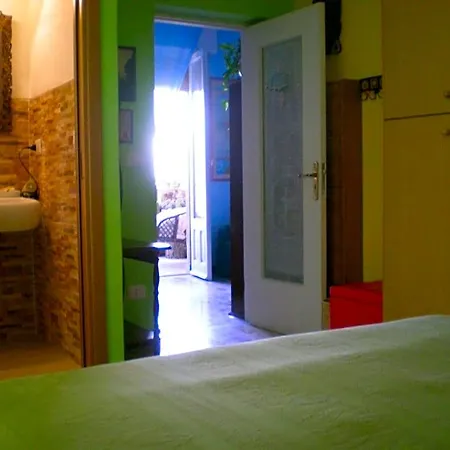 Orizzonte Couette-café 3*