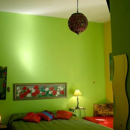 Couette-café Orizzonte 3*