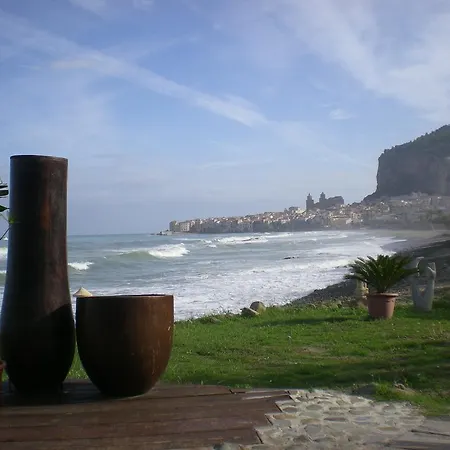 Orizzonte Couette-café 3*